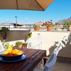 https://terrace-with-view-attic-in-old-town-ballarhome.palermohotels.org